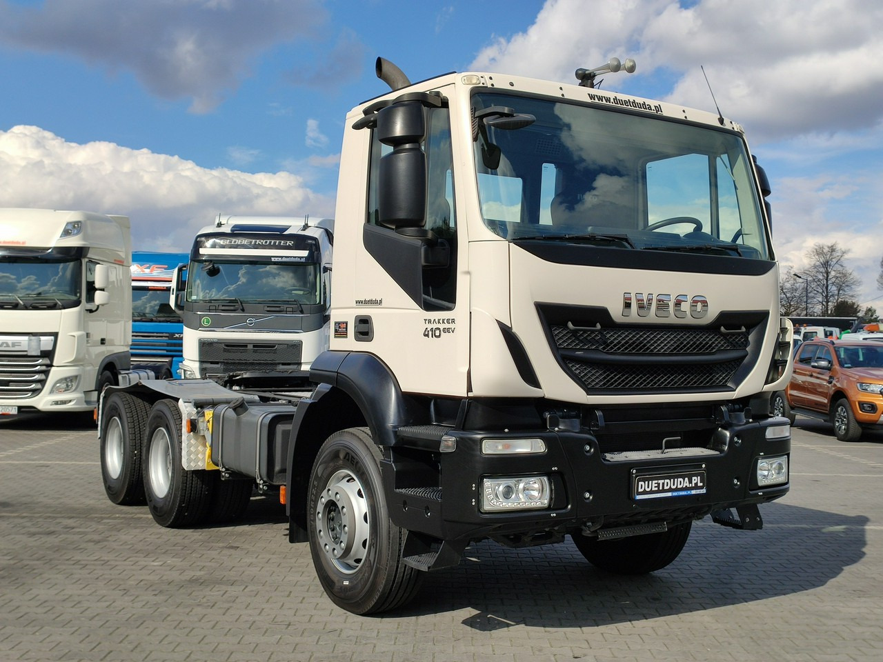 Iveco Trakker 26.410 6x4 Manual Mały Przebieg tylko-46000km - Тягач: фото 3 Iveco Trakker 26.410 6x4 Manual Mały Przebieg tylko-46000km - Тягач: фото 3
