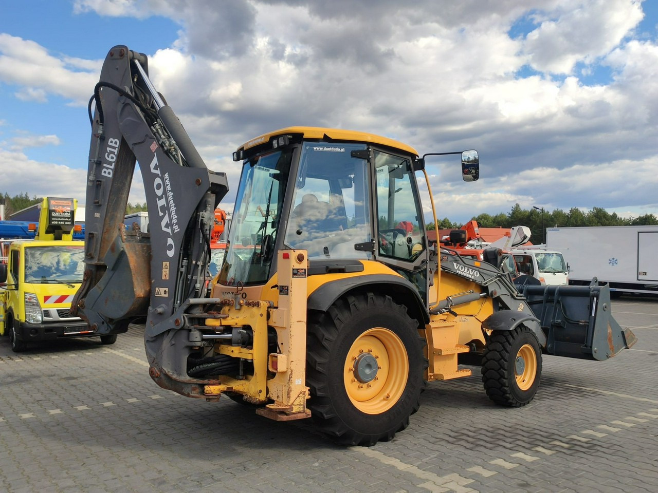 Volvo BL61B Oryginalna Bez Luzów i Wycieków Zadbana Sprawna Super Stan - Екскаватор-навантажувач: фото 3 Volvo BL61B Oryginalna Bez Luzów i Wycieków Zadbana Sprawna Super Stan - Екскаватор-навантажувач: фото 3