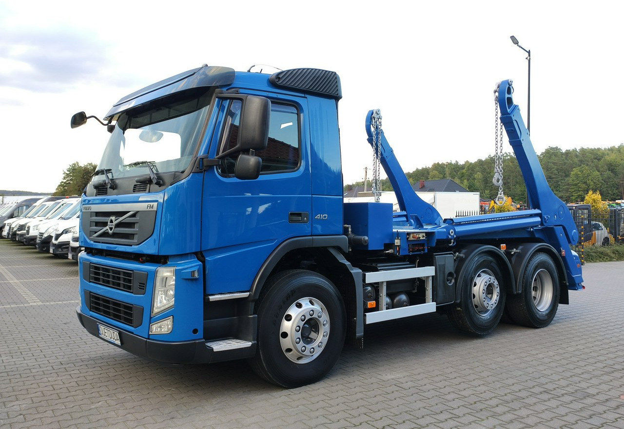 Volvo FM 410 E5 Bramowiec Hakowiec 6x2 Oś Skrętna / Podnoszona Automat - Скіповий навантажувач вантажівка: фото 1 Volvo FM 410 E5 Bramowiec Hakowiec 6x2 Oś Skrętna / Podnoszona Automat - Скіповий навантажувач вантажівка: фото 1