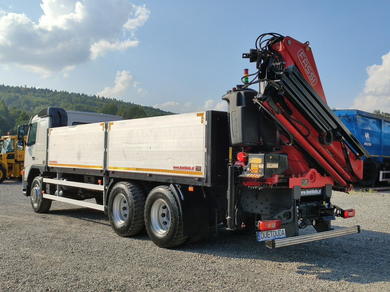 Бортова вантажівка/ Платформа, Вантажівка з маніпулятором Volvo FM 440 6x4 HDS FASSI F170 Składany w Literę Z: фото 24
