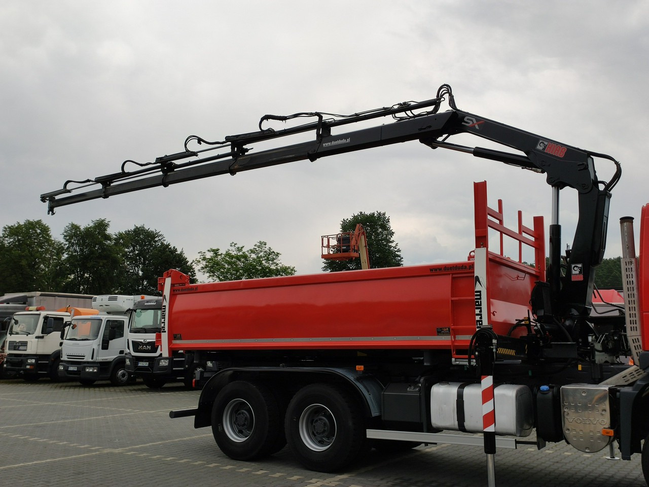 Volvo FMX 410 6x4 13L HDS Radiowy Hydroburta - Самоскид вантажівка, Вантажівка з маніпулятором: фото 5 Volvo FMX 410 6x4 13L HDS Radiowy Hydroburta - Самоскид вантажівка, Вантажівка з маніпулятором: фото 5