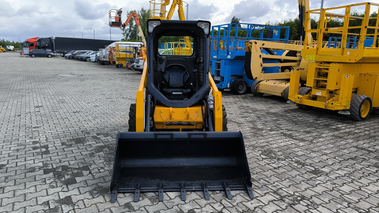 BOBCAT S450 - Міні-навантажувач: фото 2 BOBCAT S450 - Міні-навантажувач: фото 2