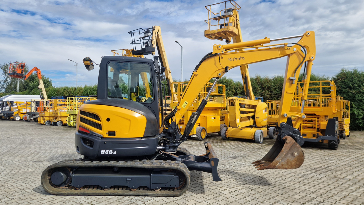 KUBOTA U 48-4 - Міні-екскаватор: фото 3 KUBOTA U 48-4 - Міні-екскаватор: фото 3