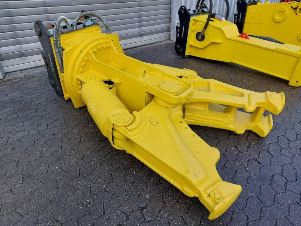 Atlas Copco CC2500 - Гідроножиці: фото 1 Atlas Copco CC2500 - Гідроножиці: фото 1