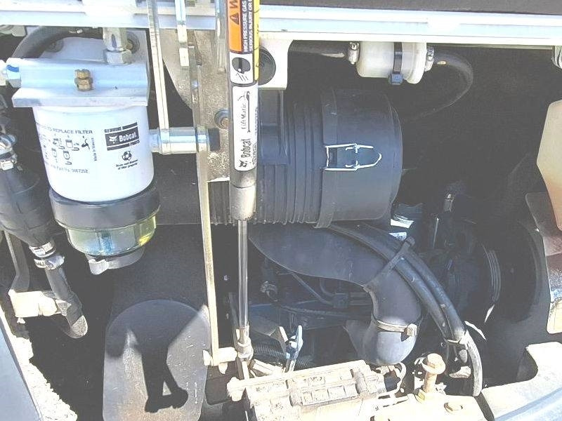 Bobcat E 27 - Міні-екскаватор: фото 5 Bobcat E 27 - Міні-екскаватор: фото 5