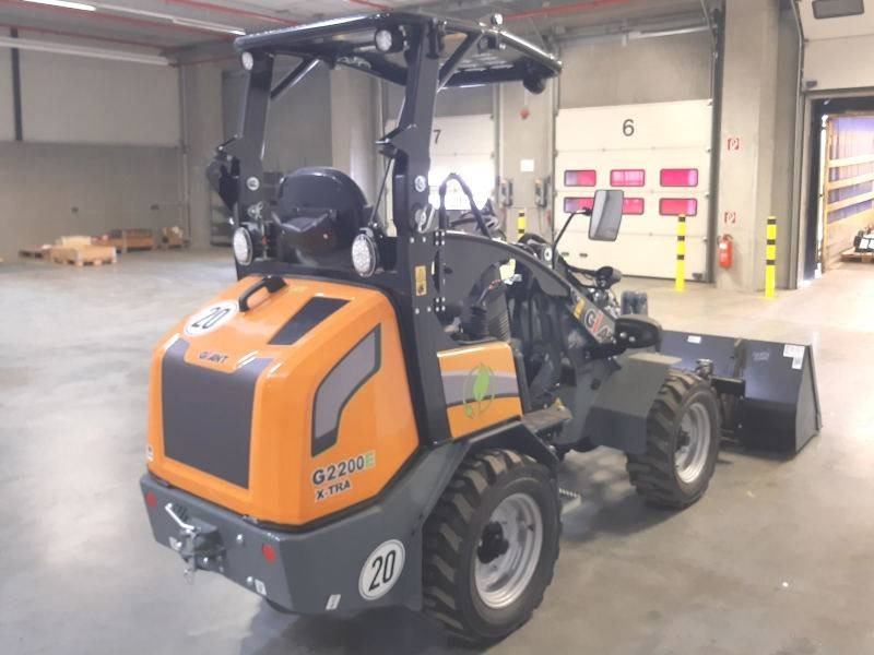 Giant G 2200 E X-Tra Elektro / electric - Міні-навантажувач: фото 4 Giant G 2200 E X-Tra Elektro / electric - Міні-навантажувач: фото 4