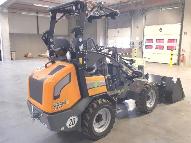 Giant G 2200 E X-Tra Elektro / electric - Міні-навантажувач: фото 4 Giant G 2200 E X-Tra Elektro / electric - Міні-навантажувач: фото 4