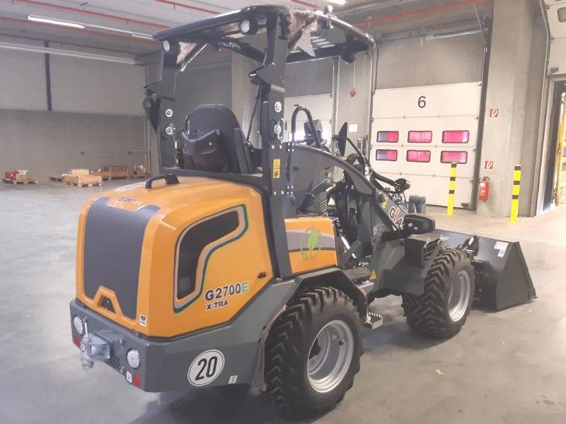 Giant G 2700 E X-Tra Elektro / electric - Міні-навантажувач: фото 5 Giant G 2700 E X-Tra Elektro / electric - Міні-навантажувач: фото 5