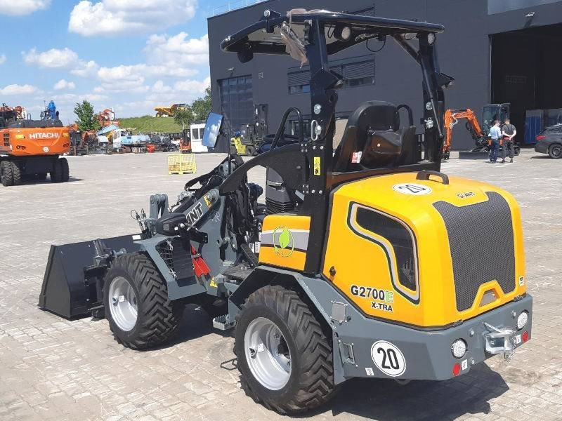 Giant G 2700 E X-Tra Elektro / electric - Міні-навантажувач: фото 3 Giant G 2700 E X-Tra Elektro / electric - Міні-навантажувач: фото 3