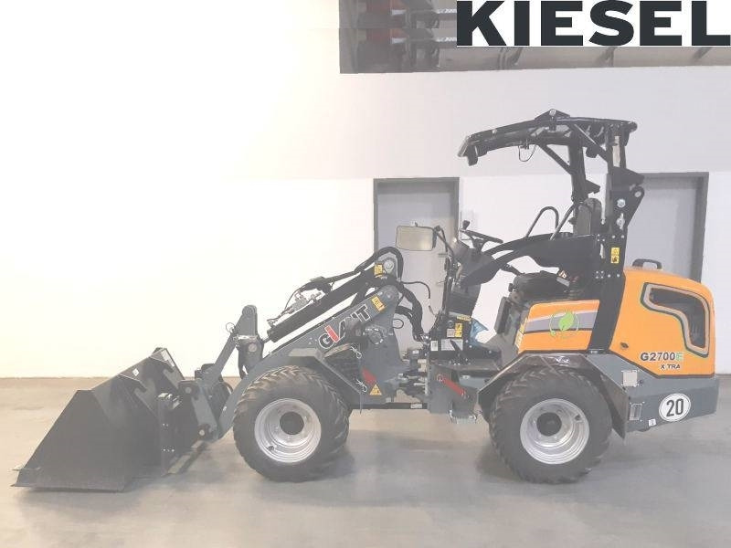 Giant G 2700 E X-Tra Elektro / electric - Міні-навантажувач: фото 1 Giant G 2700 E X-Tra Elektro / electric - Міні-навантажувач: фото 1