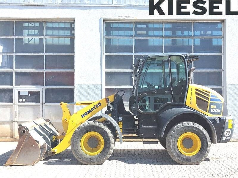 Komatsu WA 100 M-7 - Міні-навантажувач: фото 1 Komatsu WA 100 M-7 - Міні-навантажувач: фото 1