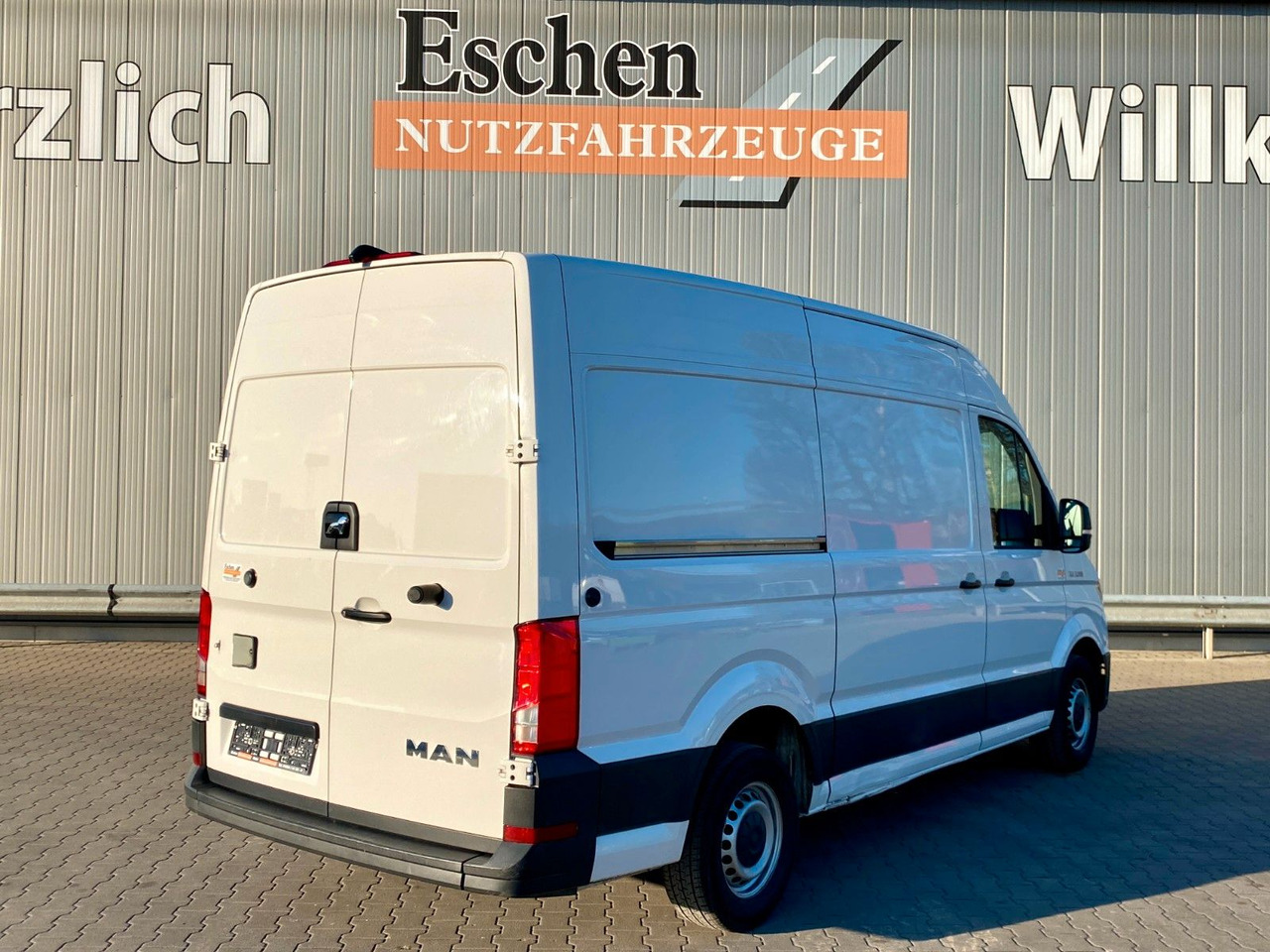 MAN TGE 3.140 | Seitentür*3x Sitze*Navi*Kamera*AC - Суцільнометалевий фургон: фото 5 MAN TGE 3.140 | Seitentür*3x Sitze*Navi*Kamera*AC - Суцільнометалевий фургон: фото 5
