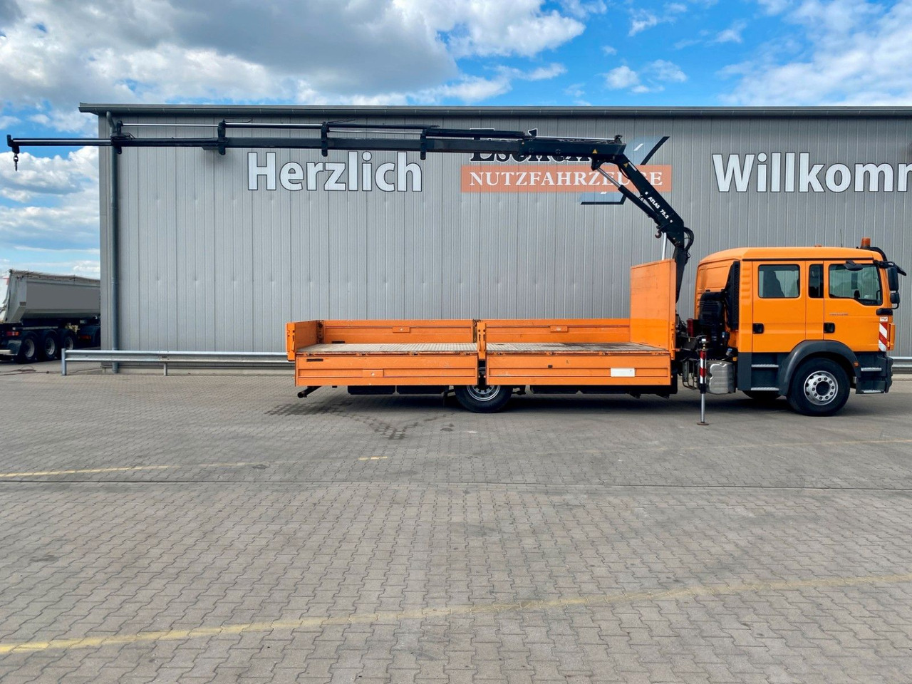 MAN TGM 15.290 DOKA|Atlas AK 75,2*Funk*4x Sitze*Navi - Бортова вантажівка/ Платформа, Вантажівка з маніпулятором: фото 2 MAN TGM 15.290 DOKA|Atlas AK 75,2*Funk*4x Sitze*Navi - Бортова вантажівка/ Платформа, Вантажівка з маніпулятором: фото 2
