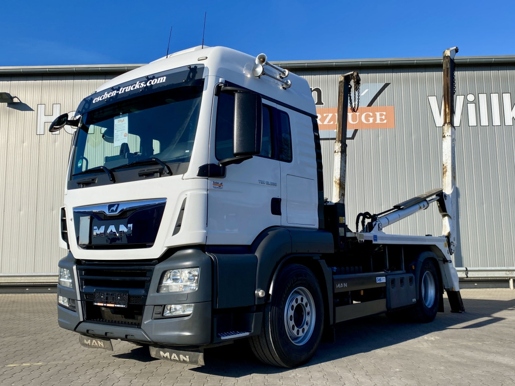 MAN TGS 18.500 4x2 LL - Скіповий навантажувач вантажівка: фото 1 MAN TGS 18.500 4x2 LL - Скіповий навантажувач вантажівка: фото 1
