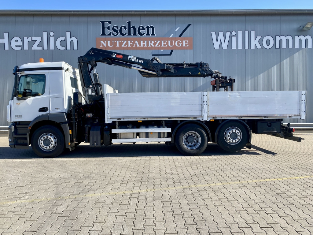 Mercedes-Benz 2533 L 6x2 / HIAB X-HIDUO 188/ES-3 Kran - Бортова вантажівка/ Платформа, Вантажівка з маніпулятором: фото 2 Mercedes-Benz 2533 L 6x2 / HIAB X-HIDUO 188/ES-3 Kran - Бортова вантажівка/ Платформа, Вантажівка з маніпулятором: фото 2