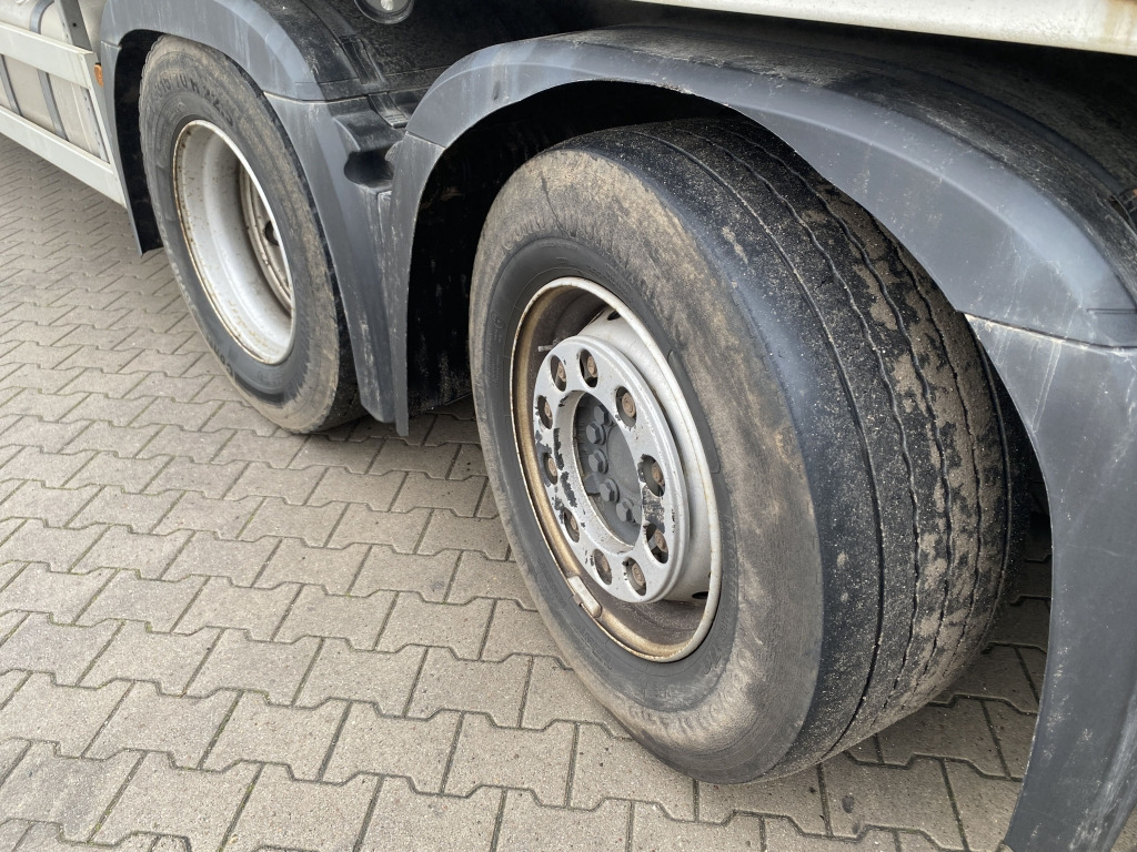 Mercedes-Benz 2540 LL 6x2 Antos / Palfinger PK 23001 Kran - Бортова вантажівка/ Платформа, Вантажівка з маніпулятором: фото 4 Mercedes-Benz 2540 LL 6x2 Antos / Palfinger PK 23001 Kran - Бортова вантажівка/ Платформа, Вантажівка з маніпулятором: фото 4