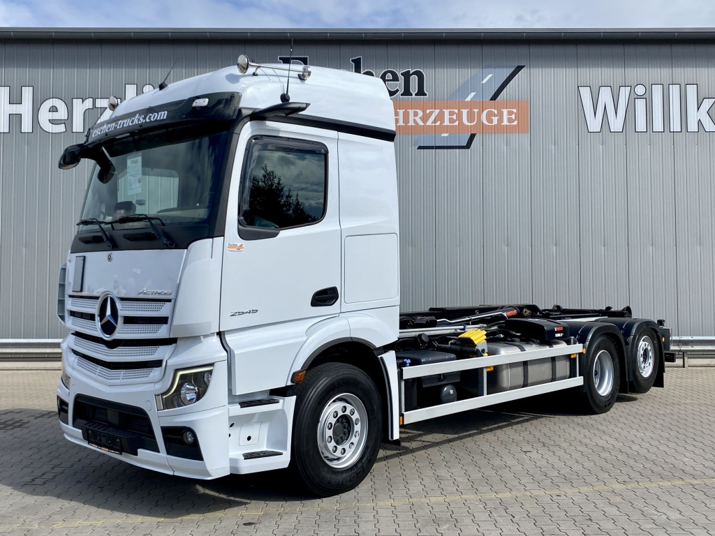 Mercedes-Benz 2545 L 6x2 Actros MP5 - Гаковий мультиліфт вантажівка: фото 2 Mercedes-Benz 2545 L 6x2 Actros MP5 - Гаковий мультиліфт вантажівка: фото 2