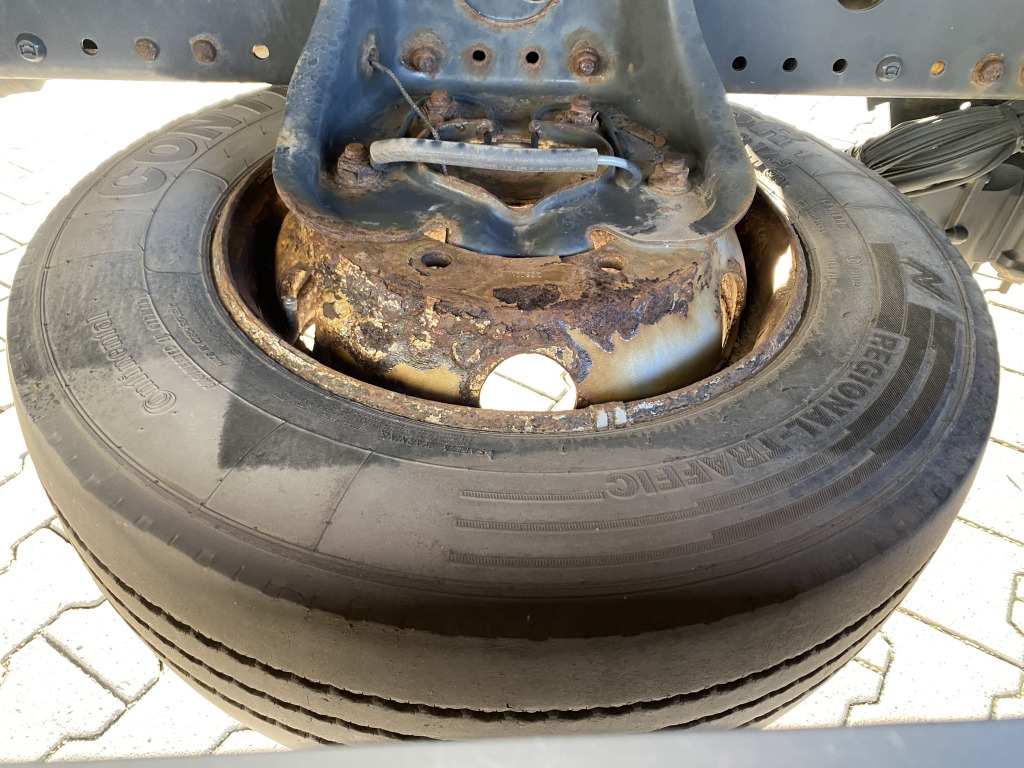 Mercedes-Benz 818 Atego - Бортова вантажівка/ Платформа: фото 3 Mercedes-Benz 818 Atego - Бортова вантажівка/ Платформа: фото 3