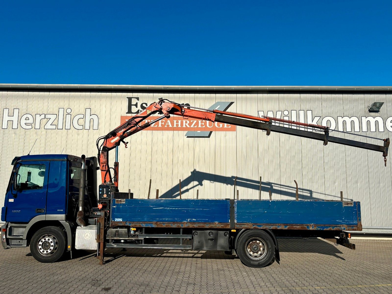 Mercedes-Benz Actros 1832 I Terex 85.2A3*9,10m*Telligent*Klima - Бортова вантажівка/ Платформа, Вантажівка з маніпулятором: фото 2 Mercedes-Benz Actros 1832 I Terex 85.2A3*9,10m*Telligent*Klima - Бортова вантажівка/ Платформа, Вантажівка з маніпулятором: фото 2