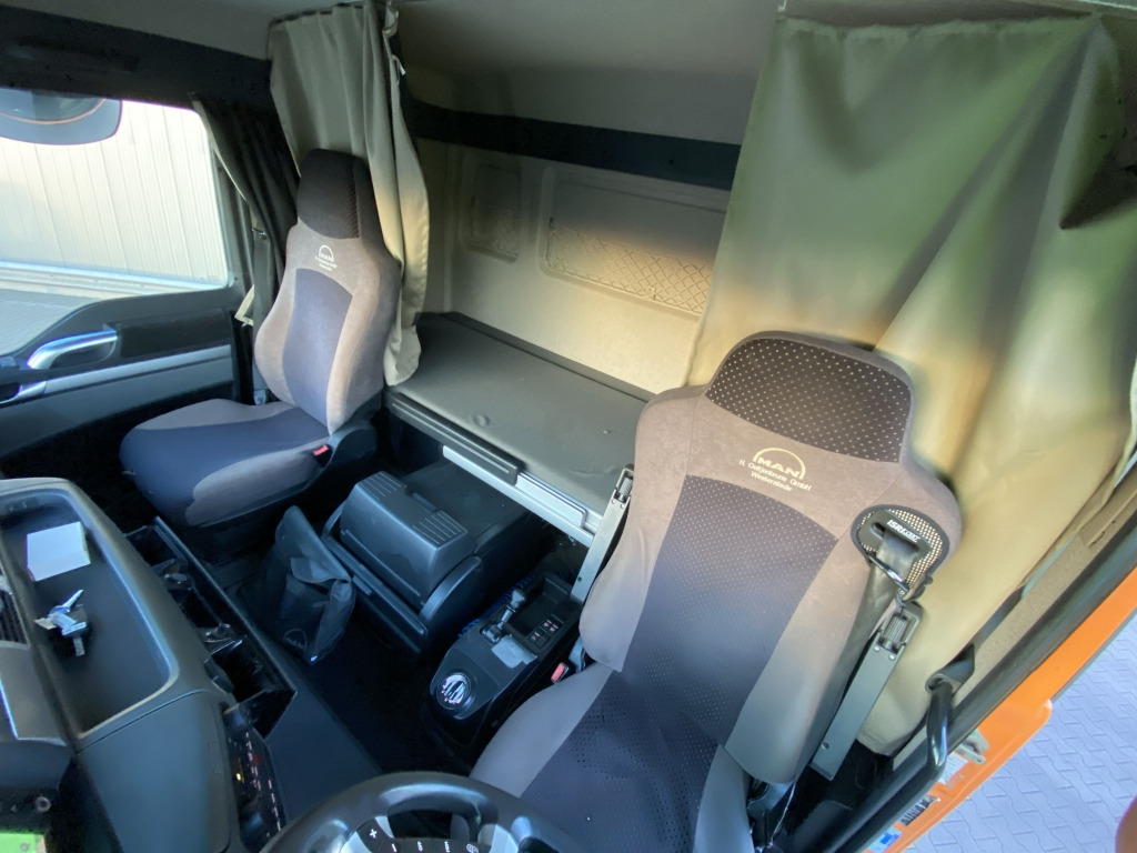 MAN TGX 18.420 4x2 BLS - Тягач: фото 5 MAN TGX 18.420 4x2 BLS - Тягач: фото 5