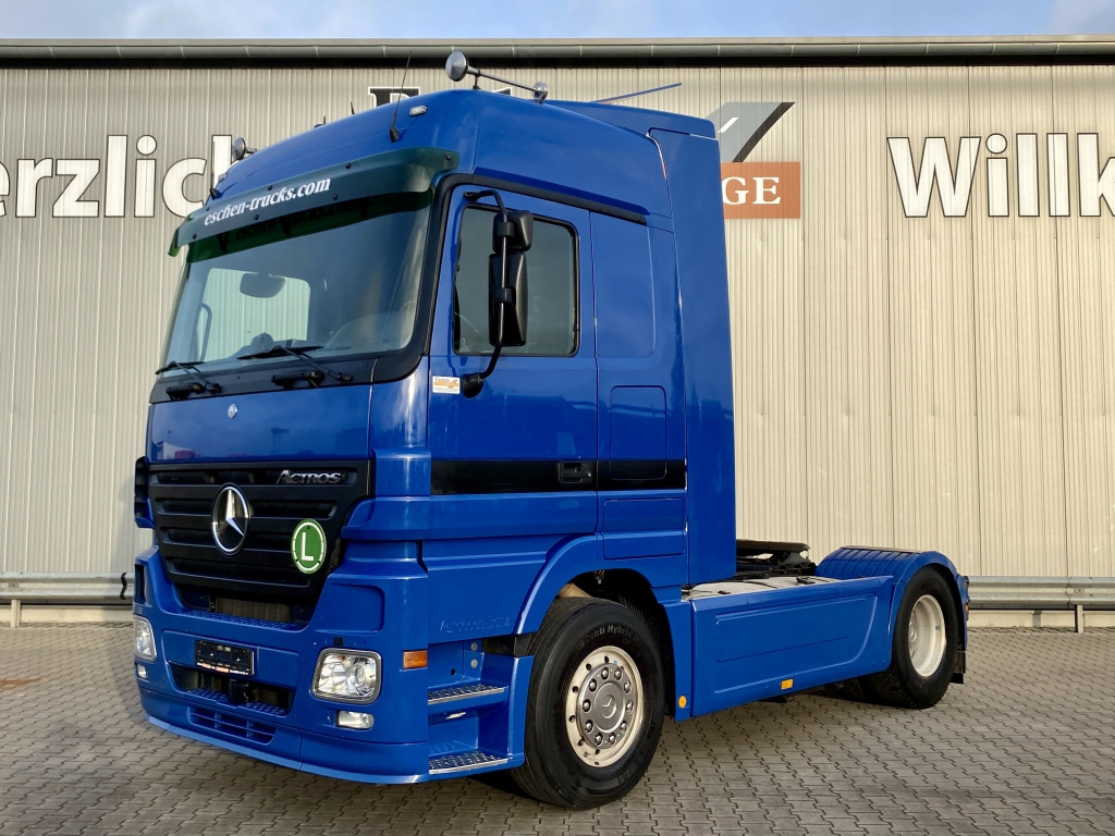 Mercedes-Benz 1844 LS Actros MP2 - Тягач: фото 1 Mercedes-Benz 1844 LS Actros MP2 - Тягач: фото 1