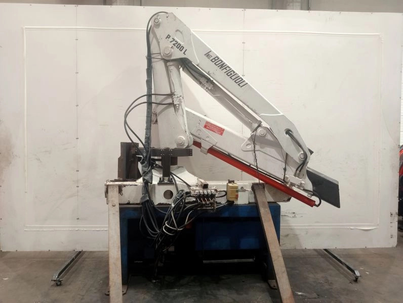 Grúa Bonfiglioli P.7200L - Кран-маніпулятор в категорії Вантажівки: фото 4 Grúa Bonfiglioli P.7200L - Кран-маніпулятор в категорії Вантажівки: фото 4