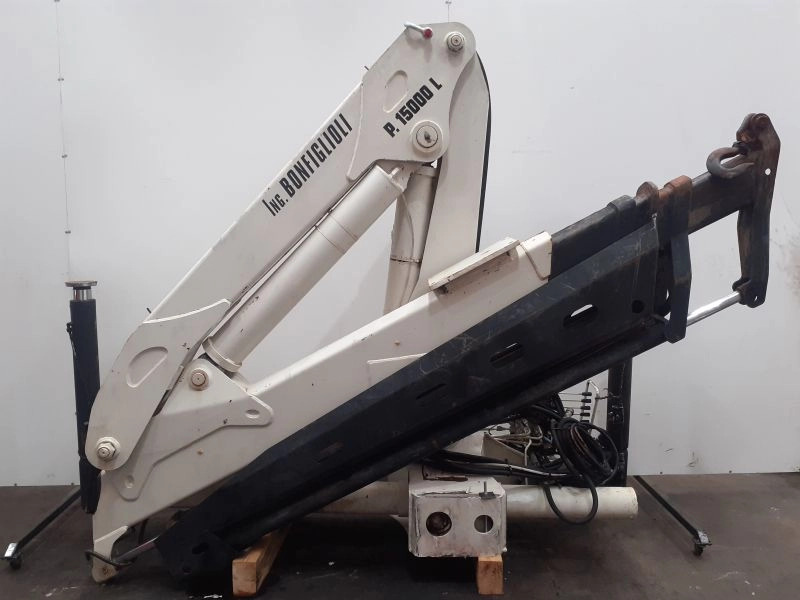 Grúa Bonfiglioli P15000L - Кран-маніпулятор в категорії Вантажівки: фото 4 Grúa Bonfiglioli P15000L - Кран-маніпулятор в категорії Вантажівки: фото 4