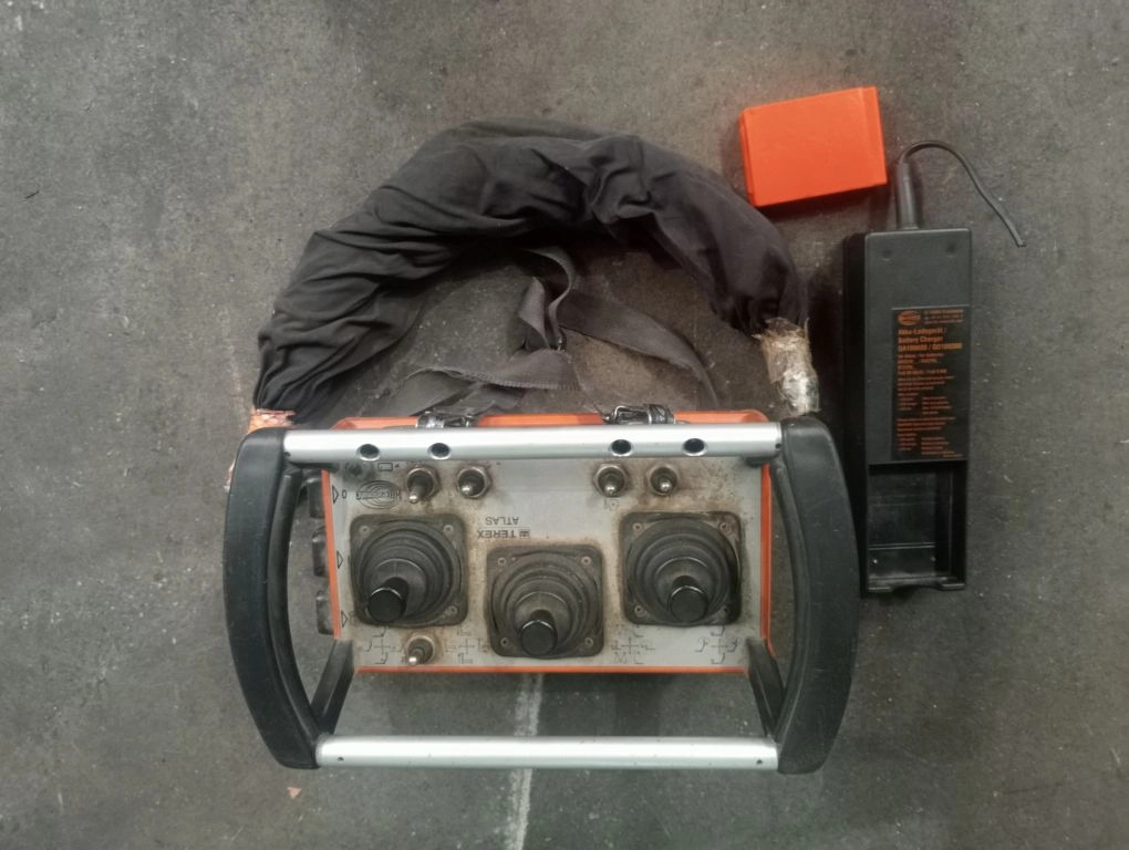 Grúa TEREX TLC 210.2 - A13 - Кран-маніпулятор в категорії Вантажівки: фото 5 Grúa TEREX TLC 210.2 - A13 - Кран-маніпулятор в категорії Вантажівки: фото 5