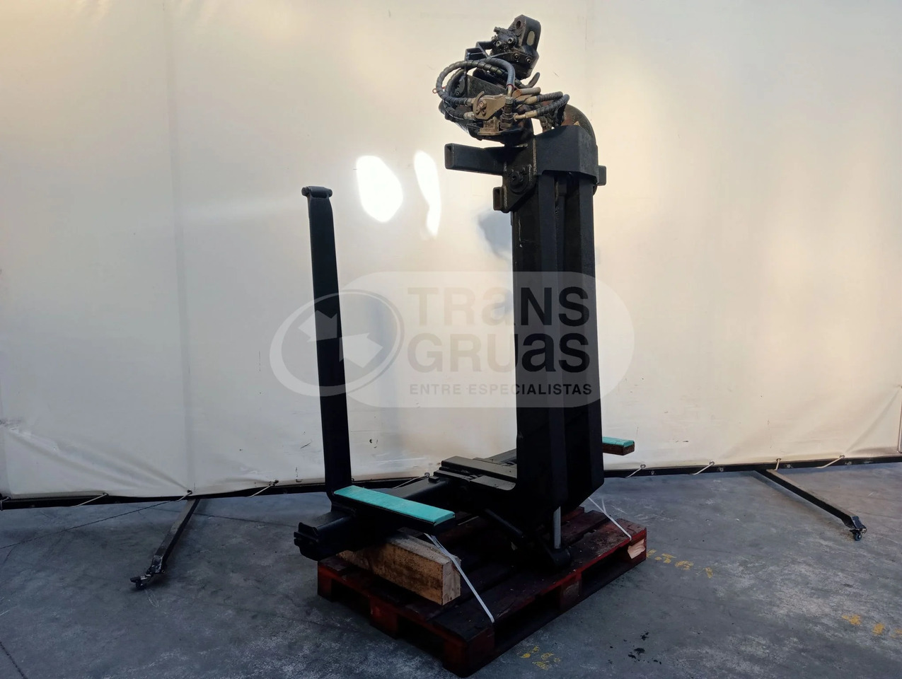 Portapalet Kinshofer KM-461 - Вила: фото 2 Portapalet Kinshofer KM-461 - Вила: фото 2