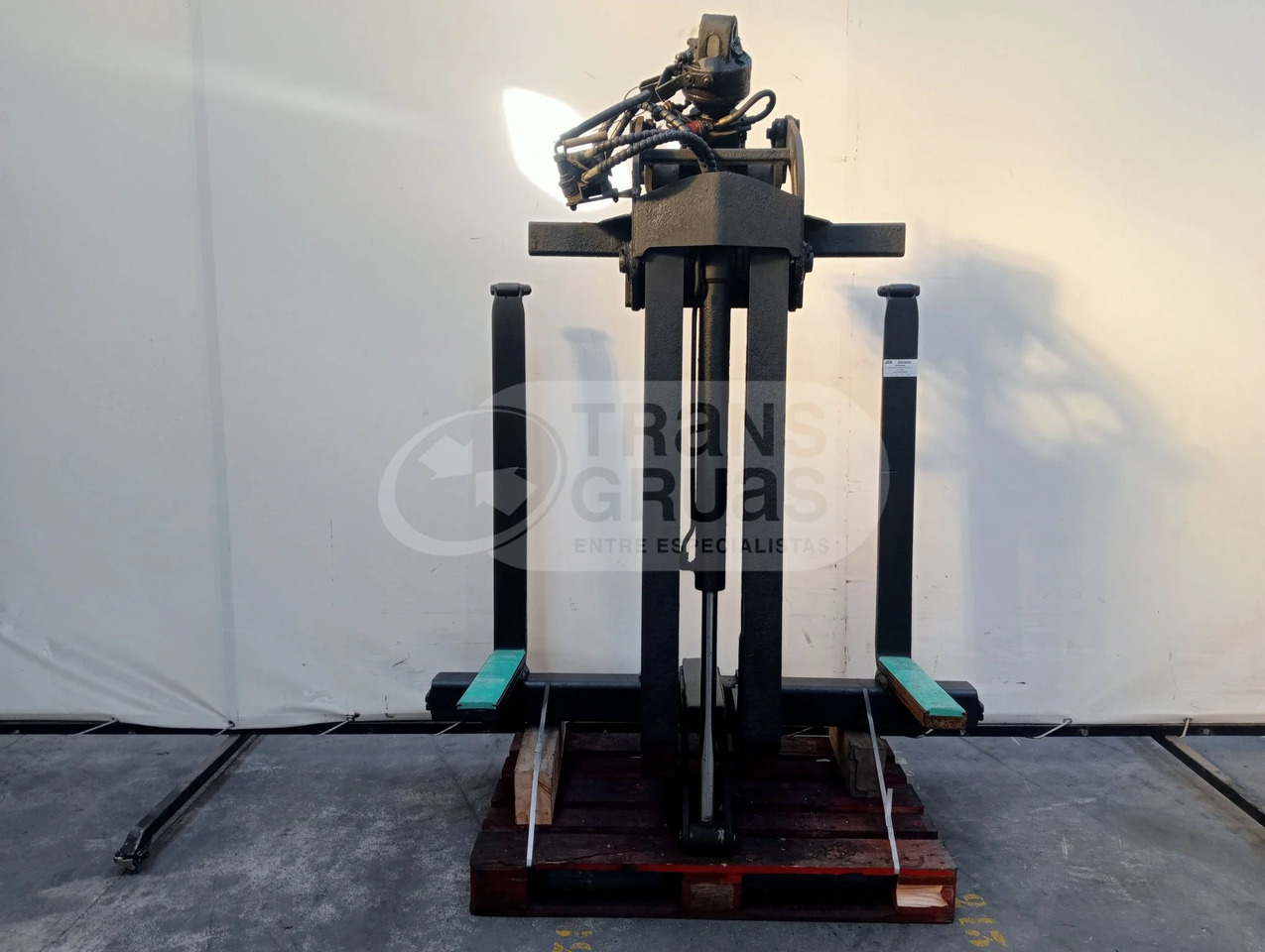 Portapalet Kinshofer KM-461 - Вила: фото 3 Portapalet Kinshofer KM-461 - Вила: фото 3