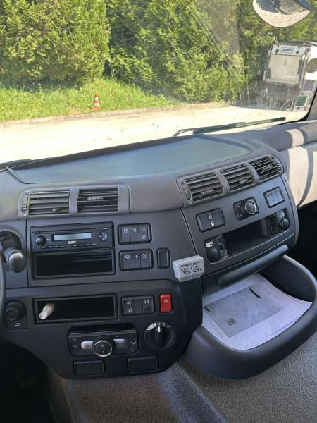 DAF CF 340 - Вантажівка з закритим кузовом: фото 2 DAF CF 340 - Вантажівка з закритим кузовом: фото 2