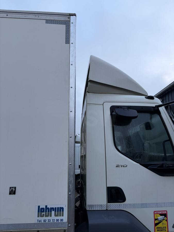 DAF LF 210 - Вантажівка з закритим кузовом: фото 2 DAF LF 210 - Вантажівка з закритим кузовом: фото 2