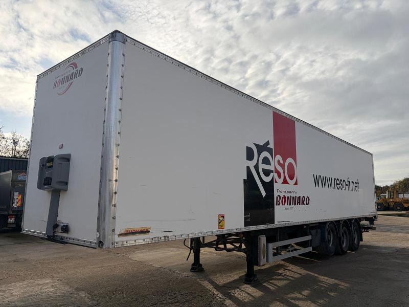 Fruehauf - Закритий кузов напівпричіп: фото 5 Fruehauf - Закритий кузов напівпричіп: фото 5