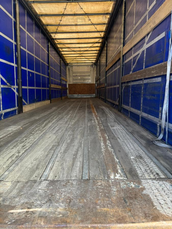 Fruehauf - Тентований напівпричіп: фото 4 Fruehauf - Тентований напівпричіп: фото 4