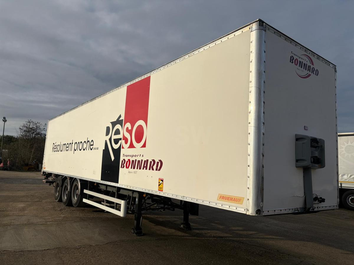 Fruehauf - Закритий кузов напівпричіп: фото 1 Fruehauf - Закритий кузов напівпричіп: фото 1