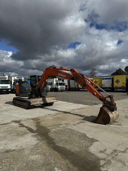 Hitachi ZX85USB-5A - Гусеничний екскаватор: фото 3 Hitachi ZX85USB-5A - Гусеничний екскаватор: фото 3