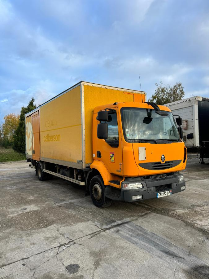 Renault Midlum 220 - Вантажівка з закритим кузовом: фото 1 Renault Midlum 220 - Вантажівка з закритим кузовом: фото 1