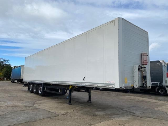 Schmitz Cargobull - Закритий кузов напівпричіп: фото 1 Schmitz Cargobull - Закритий кузов напівпричіп: фото 1