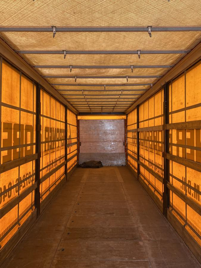 Schwarzmüller - Тентований напівпричіп: фото 3 Schwarzmüller - Тентований напівпричіп: фото 3