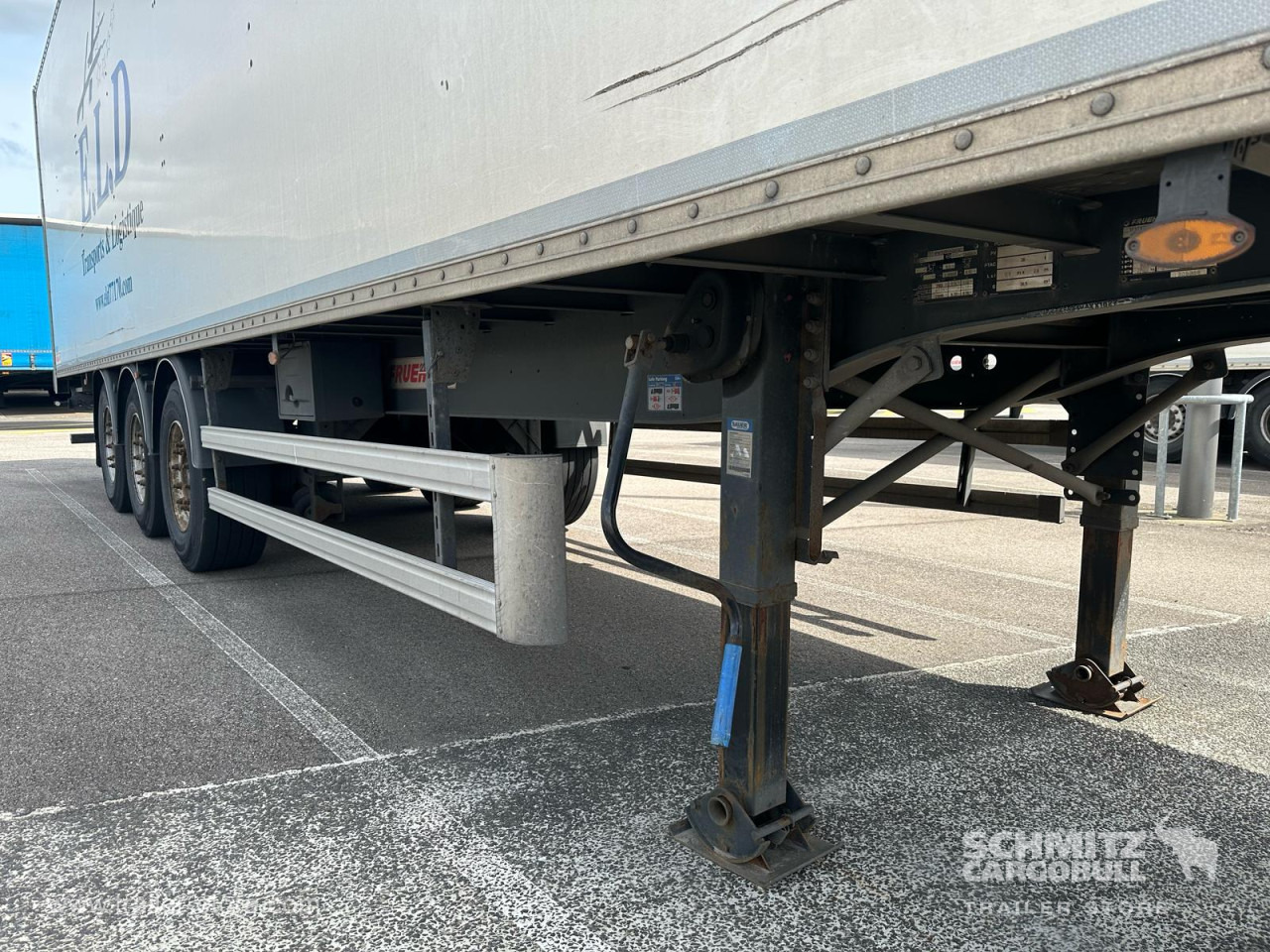 FRUEHAUF Dryfreight Standard Roller shutter door - Закритий кузов напівпричіп: фото 2 FRUEHAUF Dryfreight Standard Roller shutter door - Закритий кузов напівпричіп: фото 2