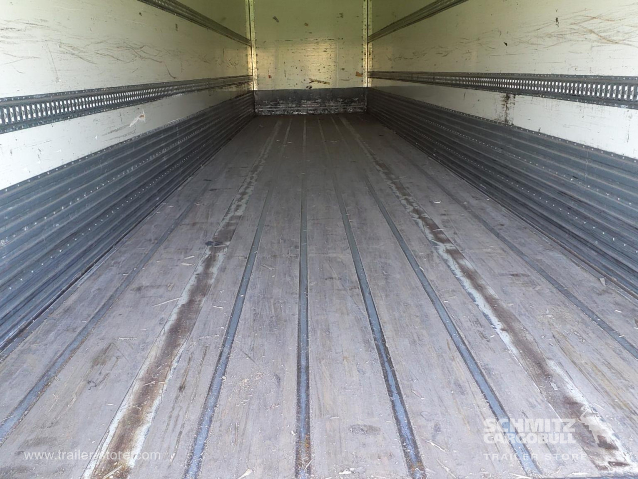 FRUEHAUF Dryfreight Standard Roller shutter door - Закритий кузов напівпричіп: фото 3 FRUEHAUF Dryfreight Standard Roller shutter door - Закритий кузов напівпричіп: фото 3