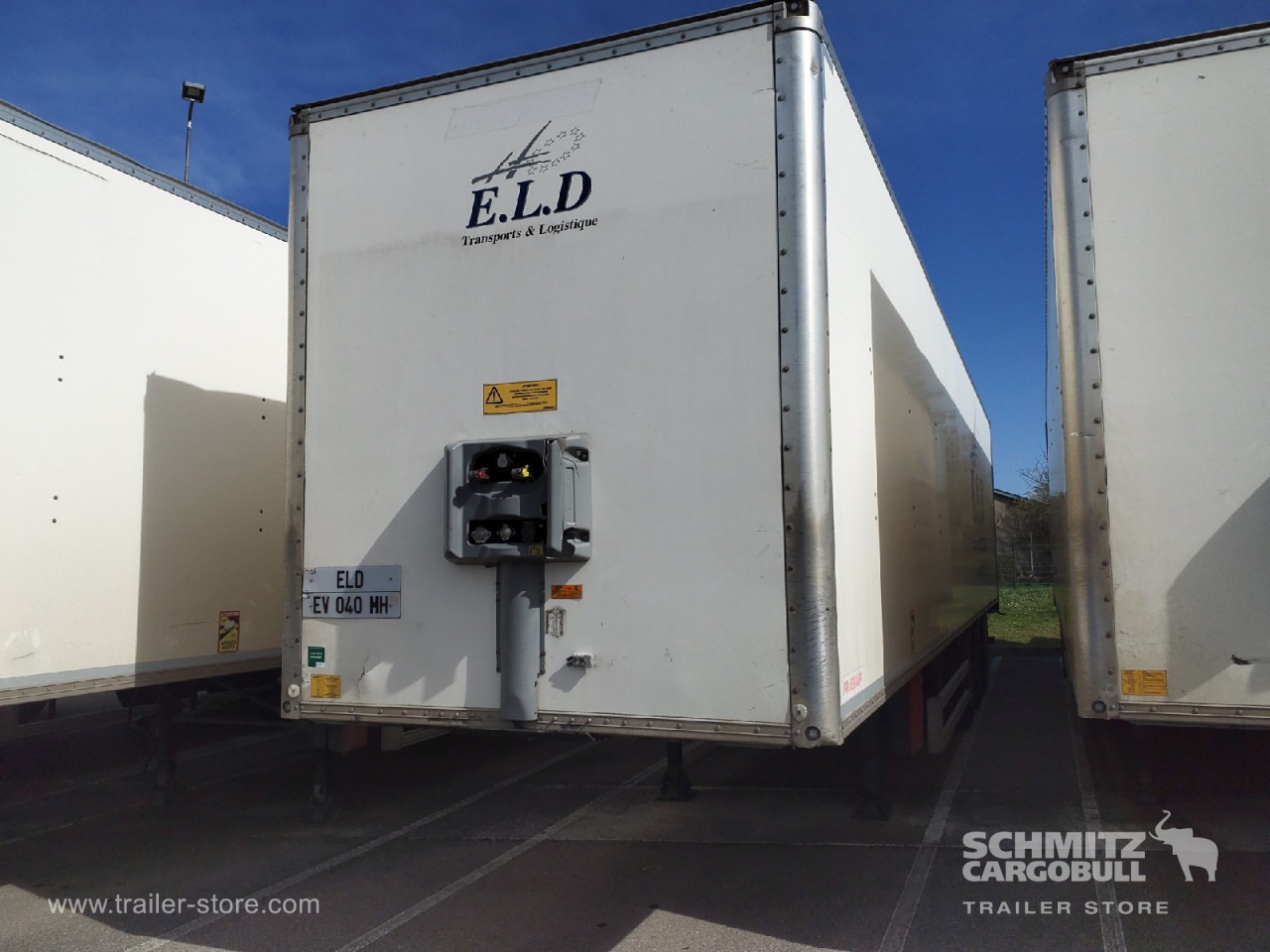 FRUEHAUF Dryfreight Standard Roller shutter door - Закритий кузов напівпричіп: фото 4 FRUEHAUF Dryfreight Standard Roller shutter door - Закритий кузов напівпричіп: фото 4