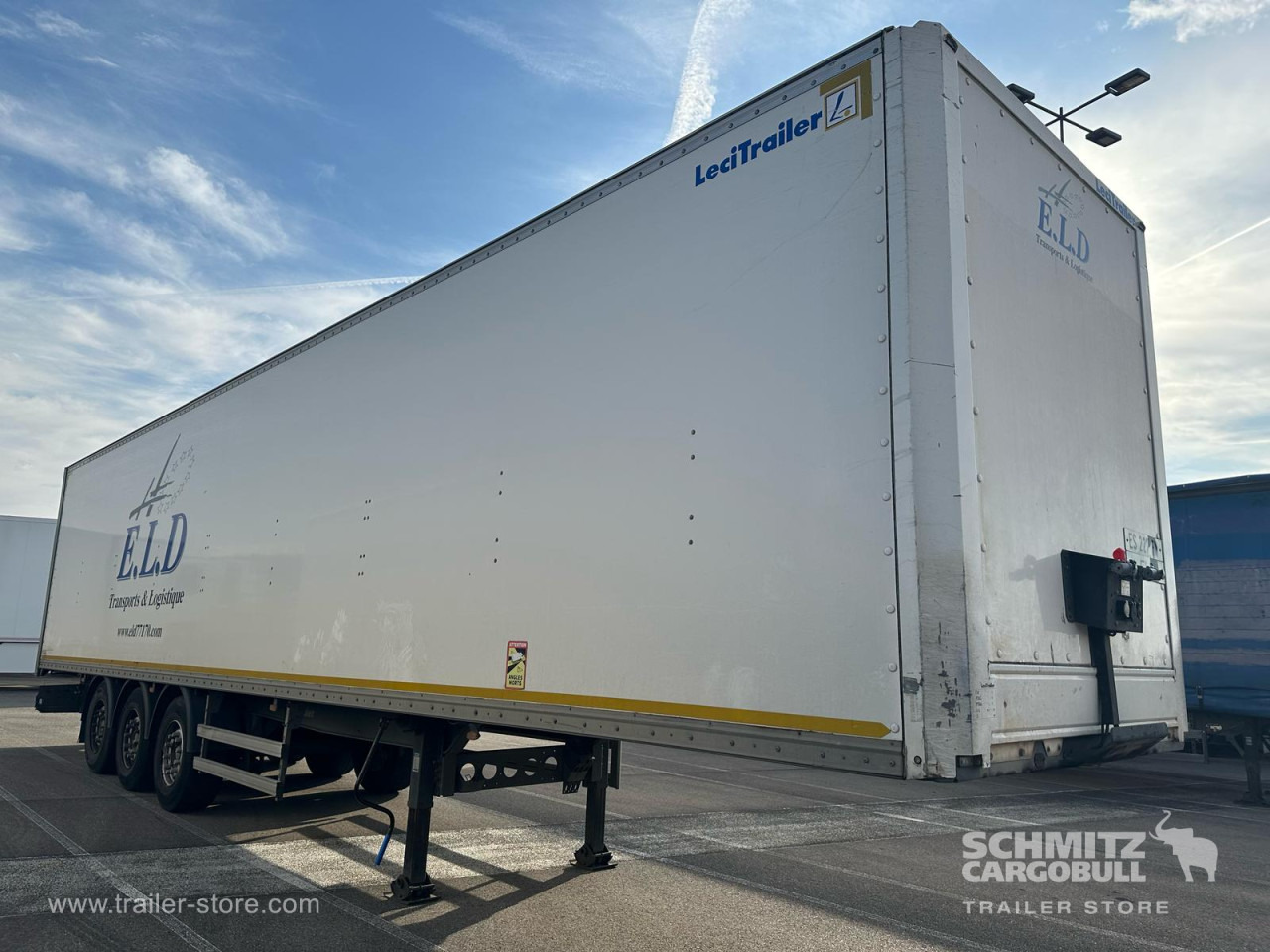LECI TRAILER Dryfreight Standard Roller shutter door - Закритий кузов напівпричіп: фото 1 LECI TRAILER Dryfreight Standard Roller shutter door - Закритий кузов напівпричіп: фото 1