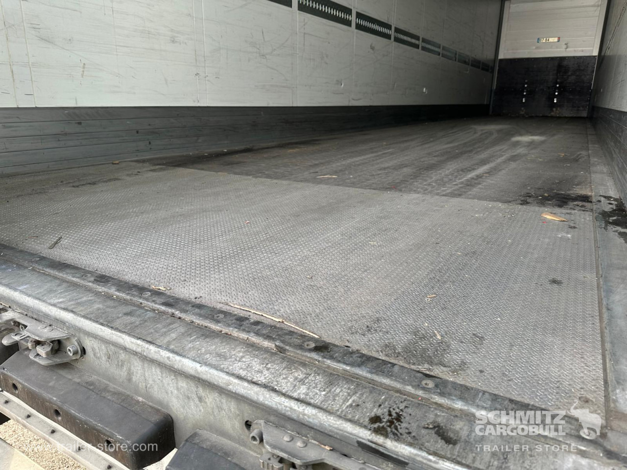 SCHMITZ Dryfreight Mega - Закритий кузов напівпричіп: фото 3 SCHMITZ Dryfreight Mega - Закритий кузов напівпричіп: фото 3