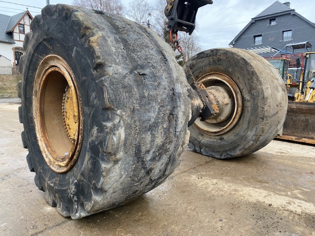 CAT 992 C -1V-5949 - Передня вісь в категорії Будівельна техніка: фото 4 CAT 992 C -1V-5949 - Передня вісь в категорії Будівельна техніка: фото 4