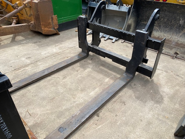 Paletten Gabel passend CAT 926-930-938 - Вила: фото 1 Paletten Gabel passend CAT 926-930-938 - Вила: фото 1