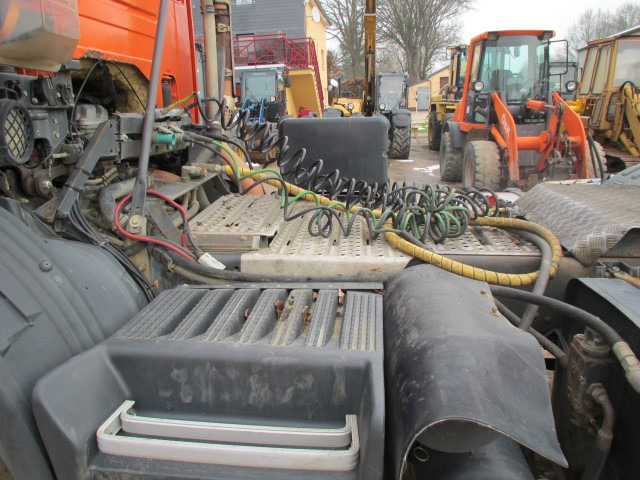 Тягач Scania 124C.420 6x4: фото 8 Тягач Scania 124C.420 6x4: фото 8