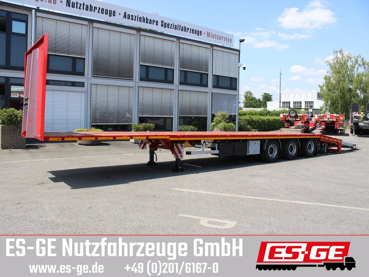 ES-GE 3-Achs Megatrailer, hydr. Heckabsenkung - Бортовий напівпричіп/ Платформа: фото 2 ES-GE 3-Achs Megatrailer, hydr. Heckabsenkung - Бортовий напівпричіп/ Платформа: фото 2