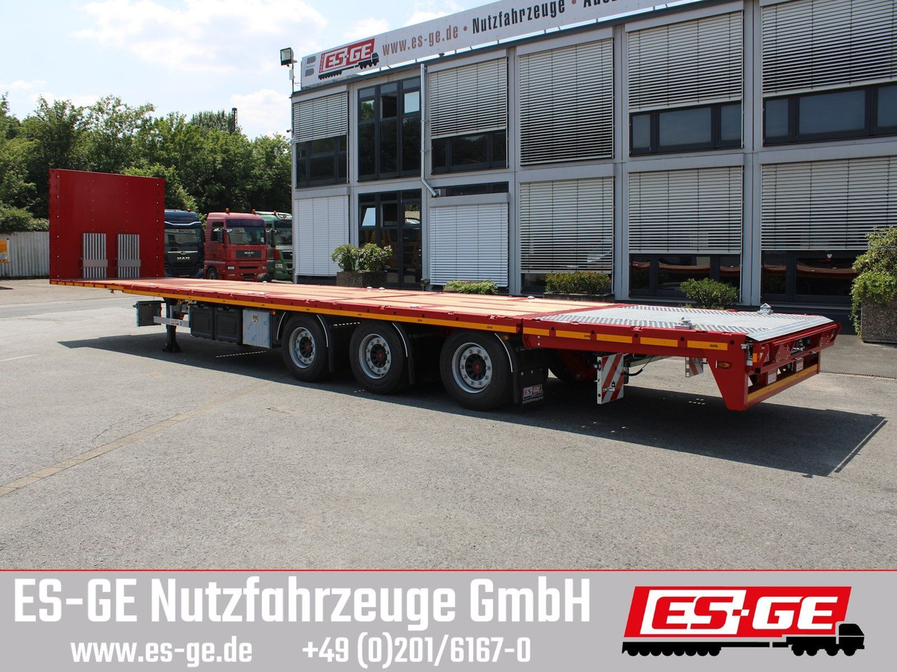 ES-GE 3-Achs Megatrailer, hydr. Heckabsenkung - Бортовий напівпричіп/ Платформа: фото 3 ES-GE 3-Achs Megatrailer, hydr. Heckabsenkung - Бортовий напівпричіп/ Платформа: фото 3
