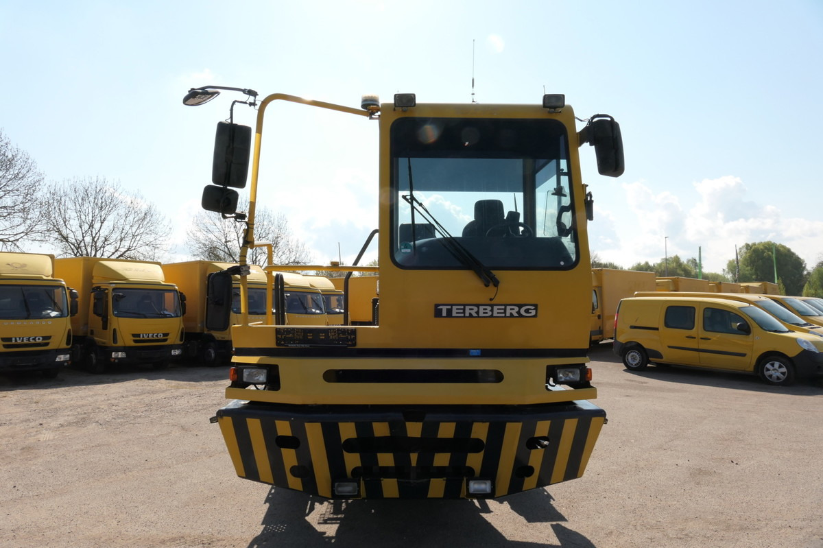 BC 182 Kamag Wiesel WBH 25 Umsetzfahrzeug - Контейнеровоз/ Змінний кузов вантажівка: фото 4 BC 182 Kamag Wiesel WBH 25 Umsetzfahrzeug - Контейнеровоз/ Змінний кузов вантажівка: фото 4